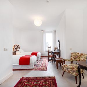 Habitación con Cama King Adaptada para Discapacitados